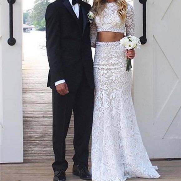 Two piece white lace prom dress - Picture 1 of 1